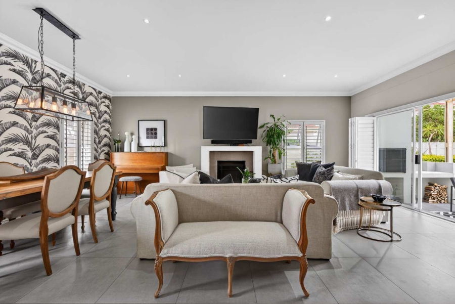 4 Bedroom Property for Sale in Parklands North Western Cape